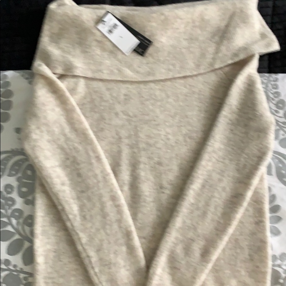 Banana Republic Oatmeal sweater